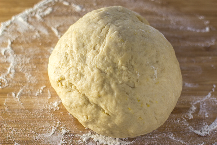 Weckmänner (Stutenkerle) - Sweet Yeast Buns