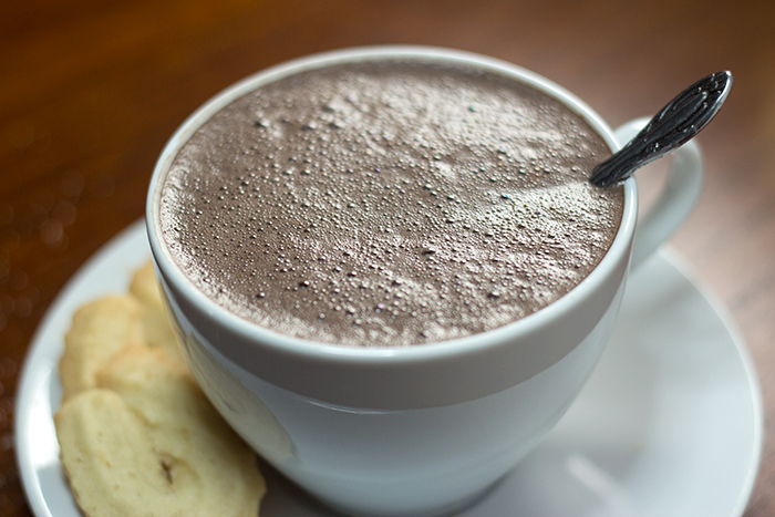 Dark Hot Chocolate (Zartbitter Heisse Schokolade) | The Kitchen Maus