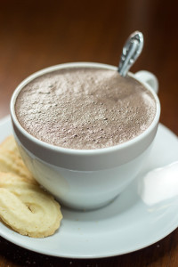 Dark Hot Chocolate (Zartbitter Heisse Schokolade) | The Kitchen Maus