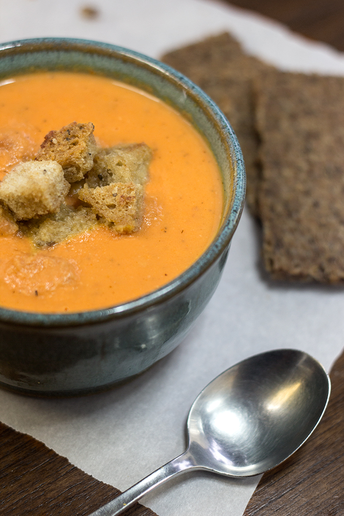 Creamy Tomato Soup (Tomatensuppe) - The Kitchen Maus