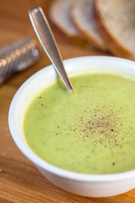 Simple Zucchini Soup (Zucchinisuppe) | The Kitchen Maus