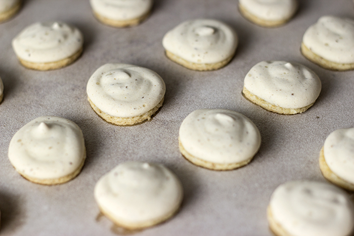 Vanilla Anise Drop Cookies (Anisplätzchen) • The Kitchen Maus