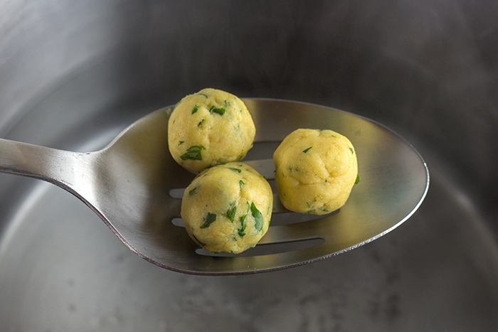 Semolina Dumpling Soup (Griessnockerlsuppe) | The Kitchen Maus