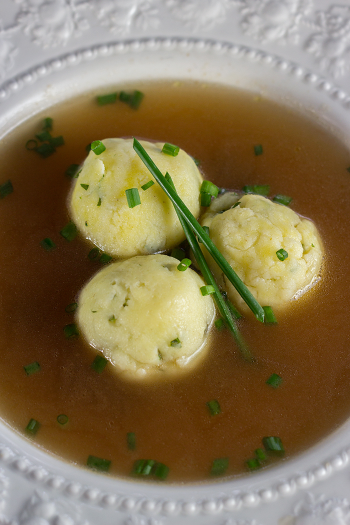 Semolina Dumpling Soup (Griessnockerlsuppe) | The Kitchen Maus