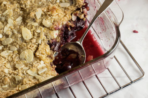 Cherry Amaretto Crumble | The Kitchen Maus