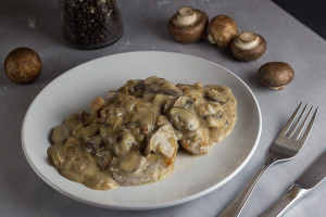 Creamy Hunter Sauce (Jägersoße) | The Kitchen Maus