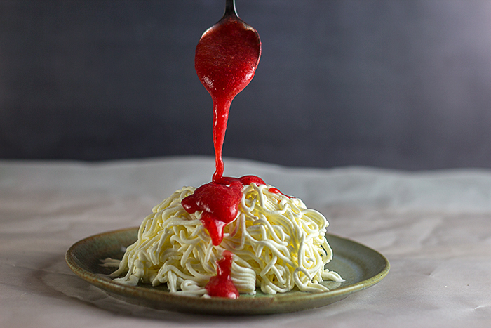 Spaghetti Ice Cream (Spaghettieis) | The Kitchen Maus