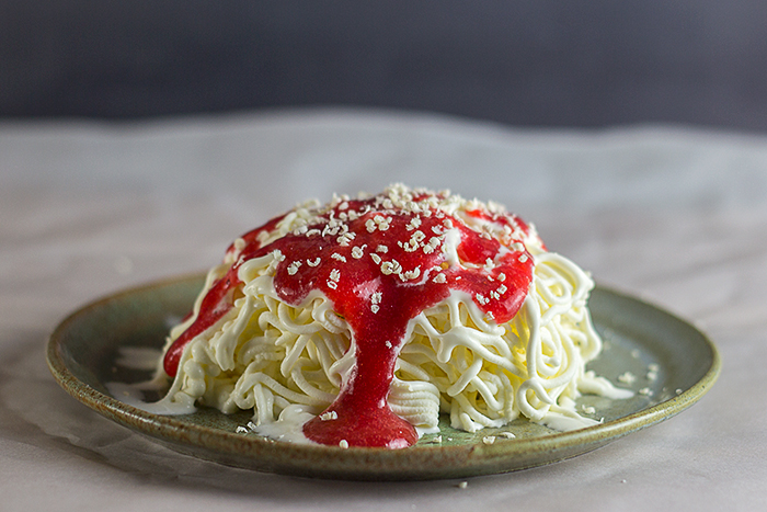 Spaghetti Ice Cream (Spaghettieis) | The Kitchen Maus