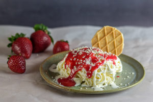 Spaghetti Ice Cream (Spaghettieis) | The Kitchen Maus