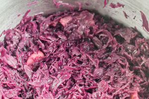 Easy Braised Red Cabbage (Blaukraut) | The Kitchen Maus