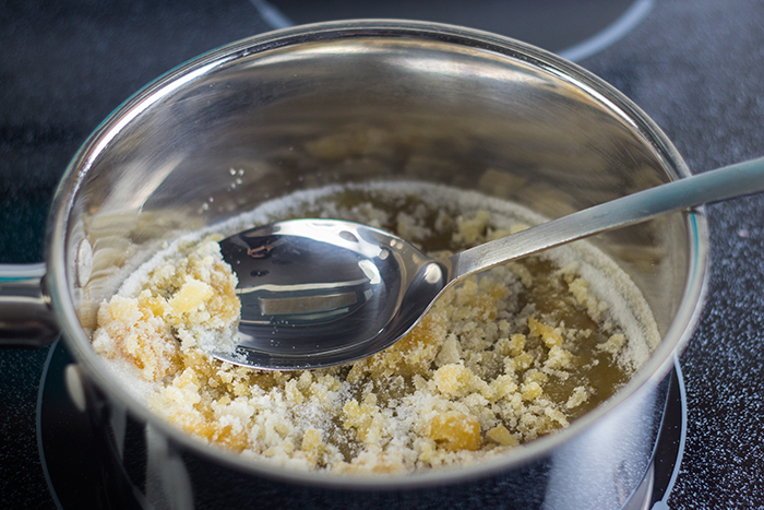 Cinnamon Caramel Syrup (Zimt-Karamell-Sirup) by the Kitchen Maus