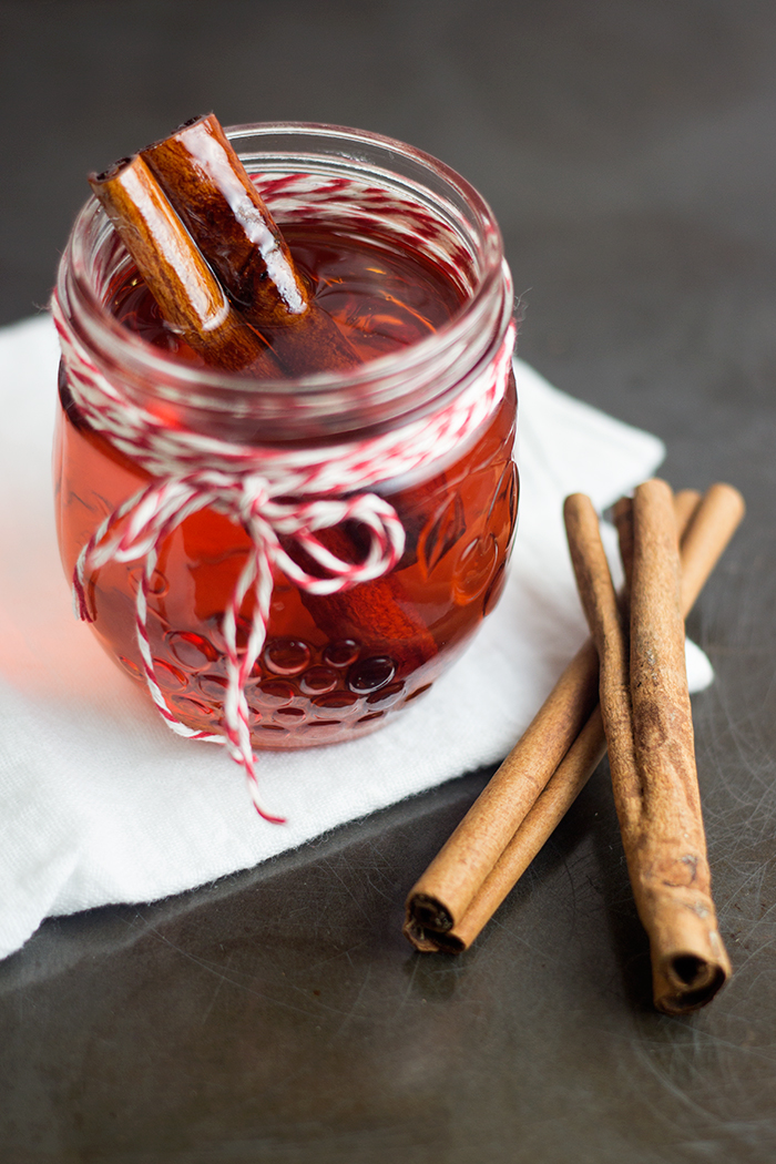 Cinnamon Caramel Syrup (Zimt-Karamell-Sirup) by the Kitchen Maus