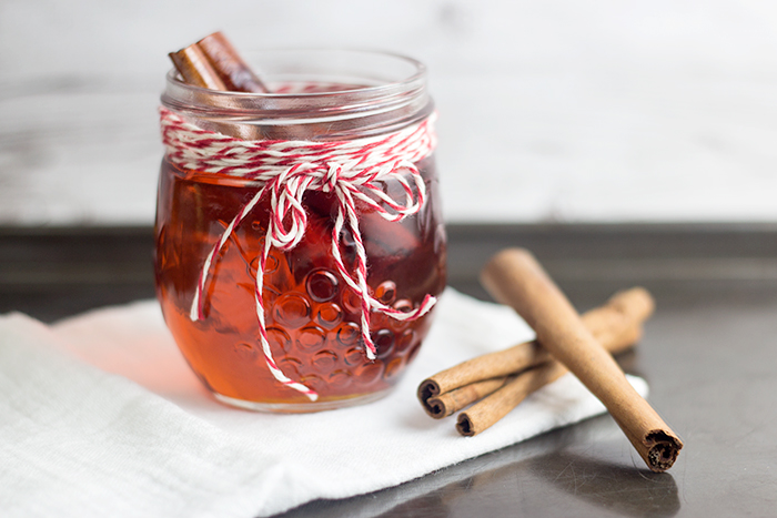 Cinnamon Caramel Syrup (Zimt-Karamell-Sirup) by the Kitchen Maus